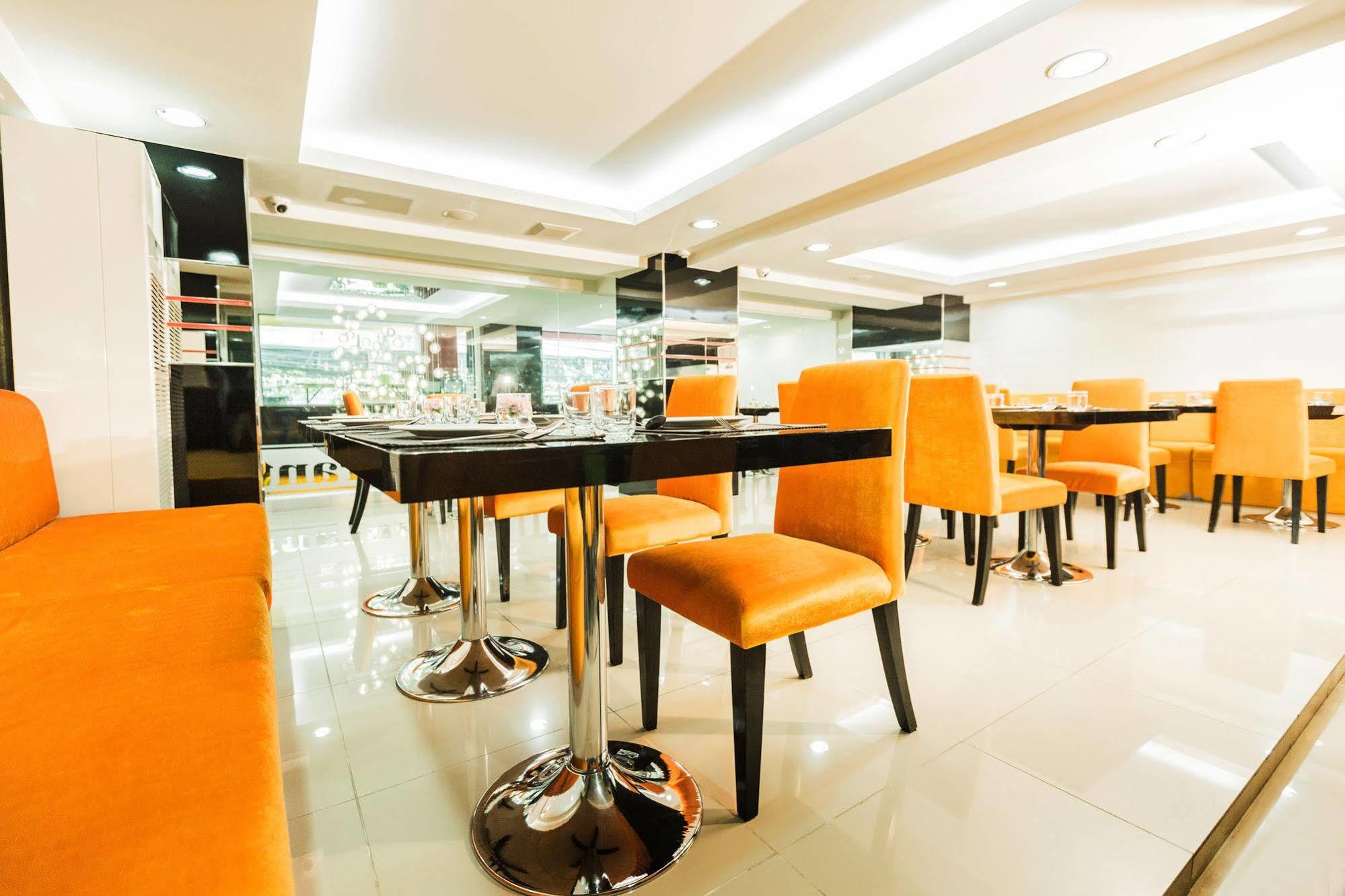Le Touche Hotel Μπανγκόκ Εξωτερικό φωτογραφία