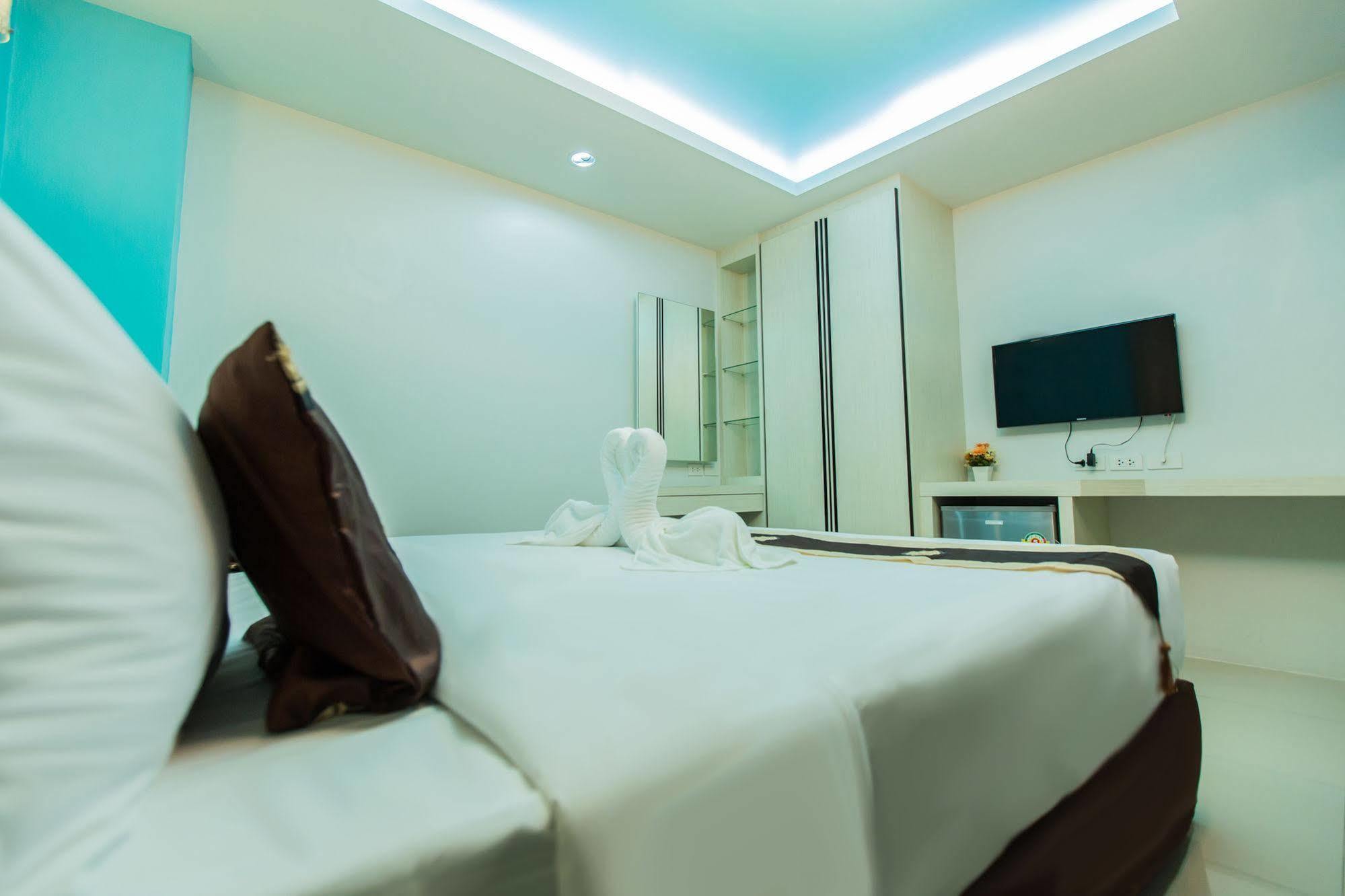 Le Touche Hotel Μπανγκόκ Εξωτερικό φωτογραφία